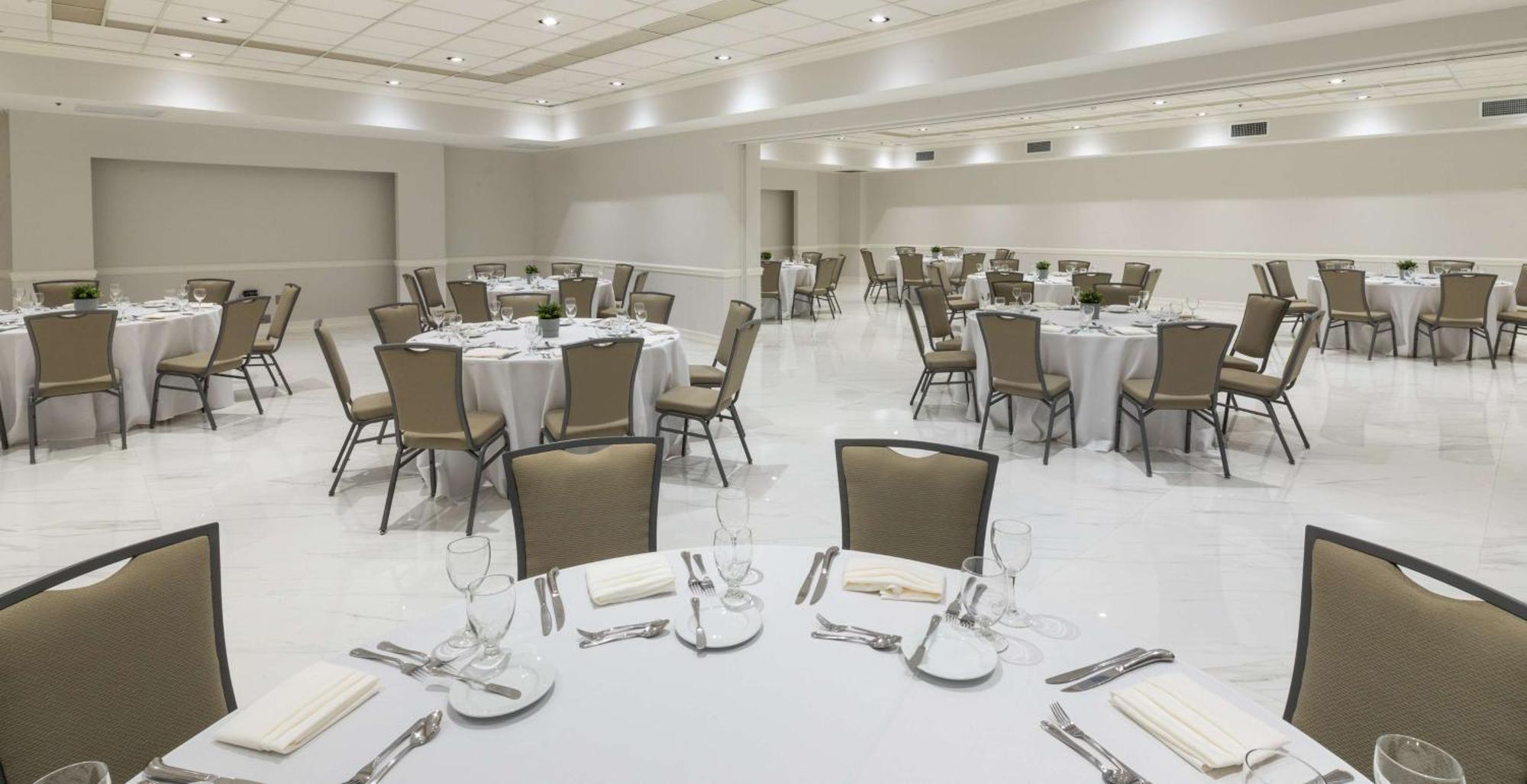 Doubletree By Hilton Grand Hotel Biscayne Bay Miami Esterno foto